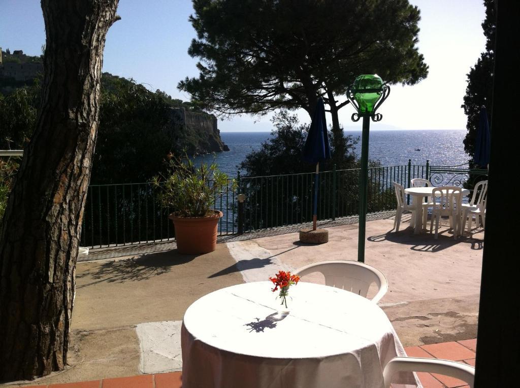 Hotel Villa Antonio Ischia Cameră foto